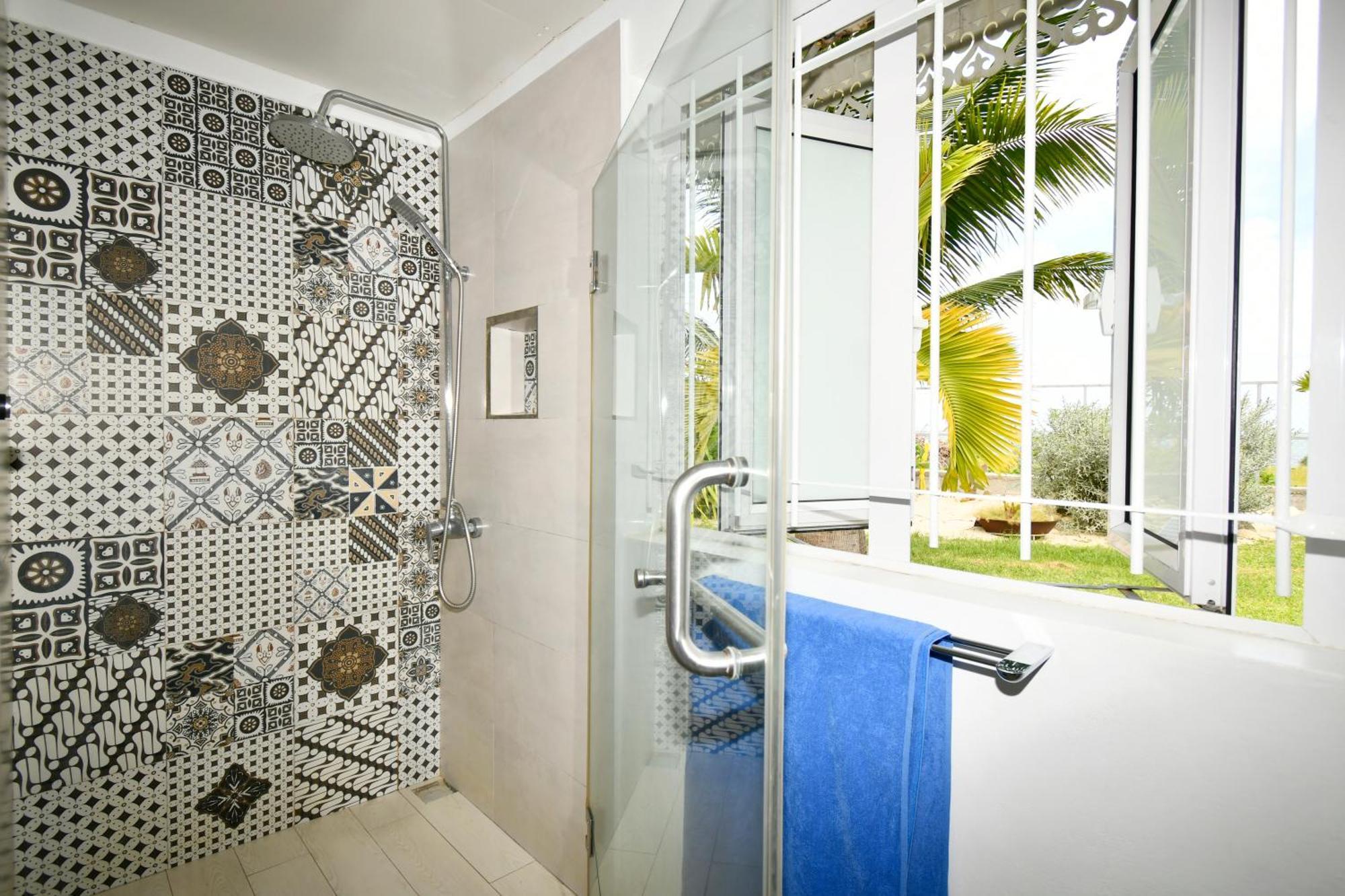 Riambel Chalet Kestrel With Pool On The Beach מראה חיצוני תמונה